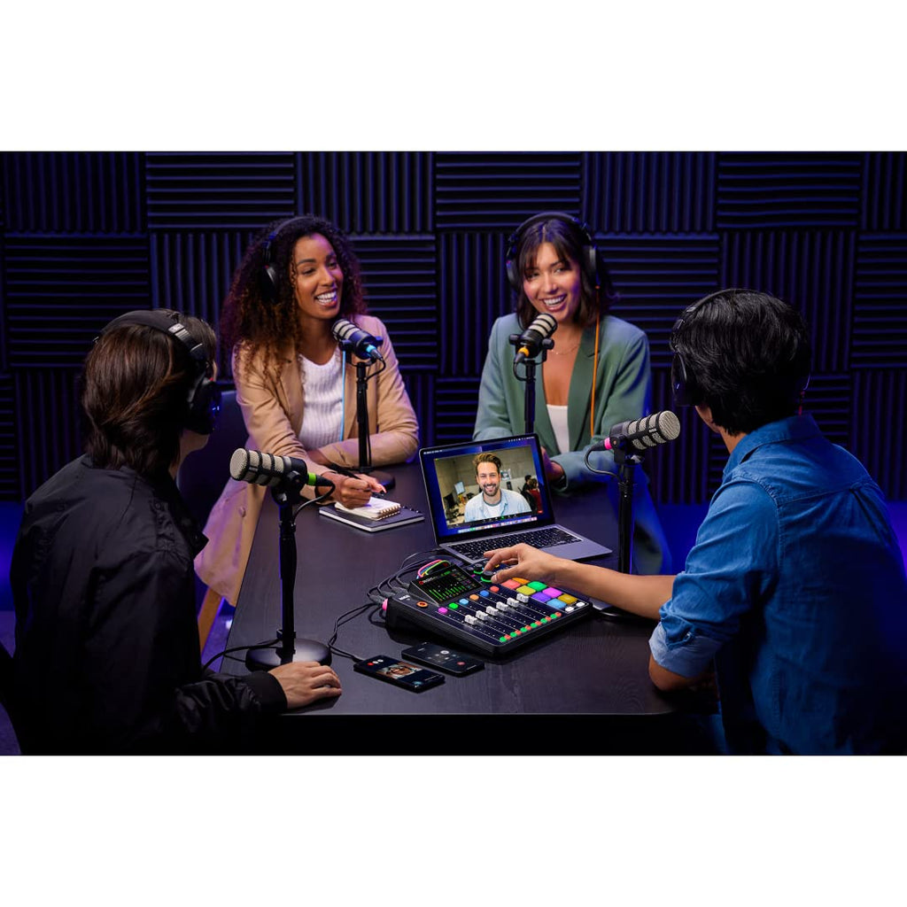 4-Person Podcast Bundle with 4 Mics I361