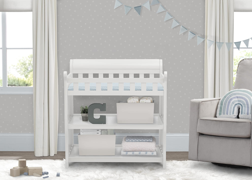 White Changing Table with Changing Pad F53832