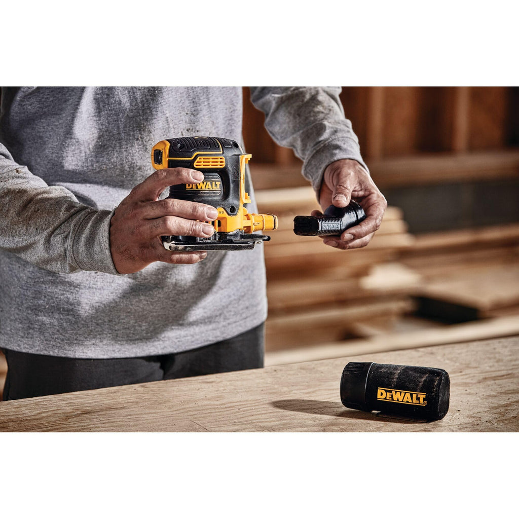 Cordless 1/4 Sheet Variable Speed Sander A847614