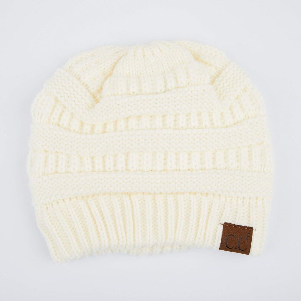 Cable Knit Beanie D687